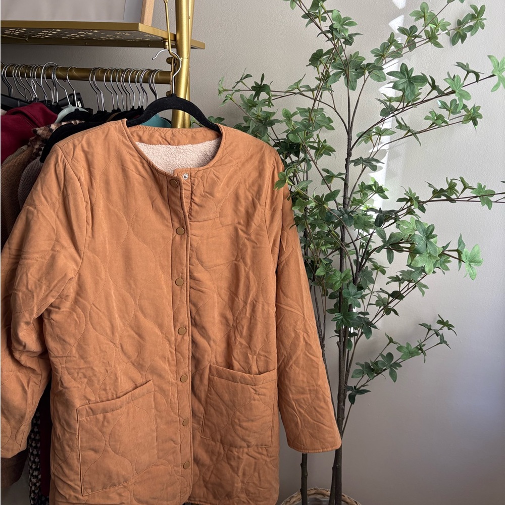 Hem & Thread Cream and Tan Teddy Jacket reversible - Picture 2 of 6